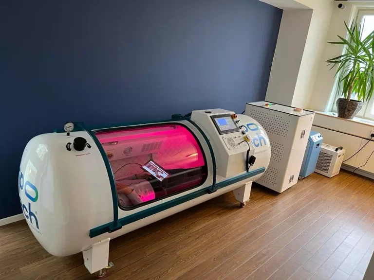 Medical-Hyperbaric-Oxygen-Chamber-6